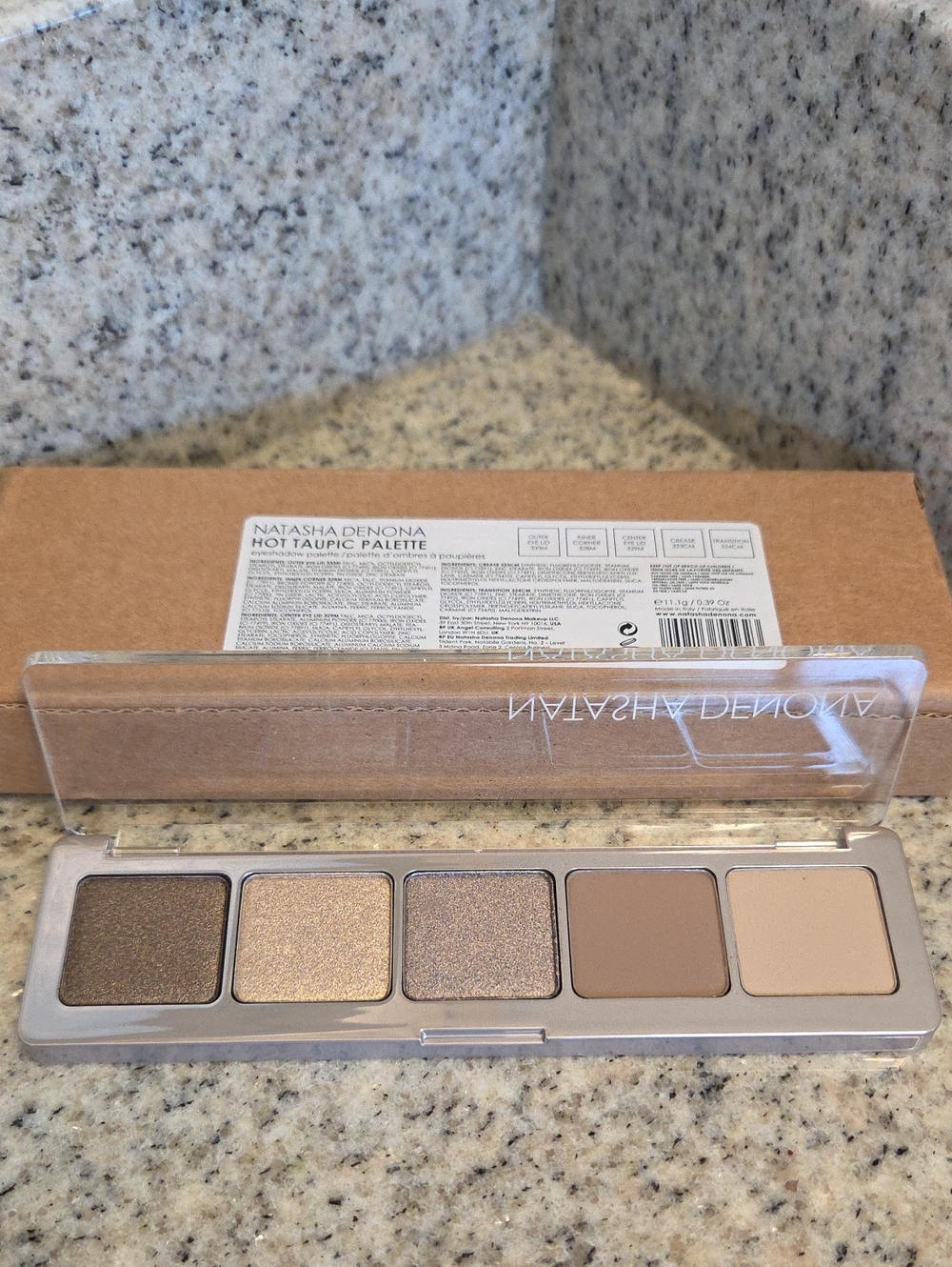 Natasha Denona Hot Taupic Eyeshadow Palette - Picture 4 of 5